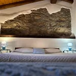 Ecciu Oda ve Kahvaltı