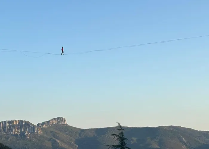 Ecciu Отель типа 